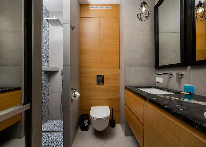 Metro Plocka Urban Oasis By Bookinghost Warszawa