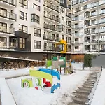 Metro Plocka Urban Oasis By Bookinghost Lägenhet *