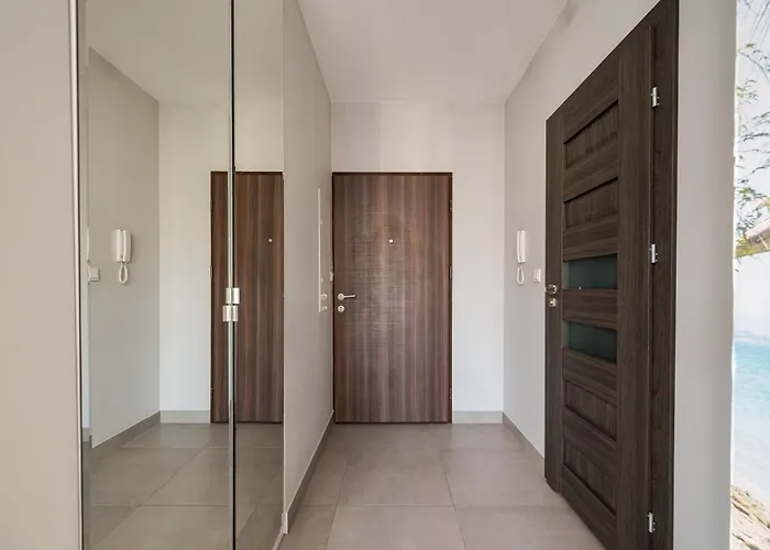 Metro Plocka Urban Oasis By Bookinghost Apartamento